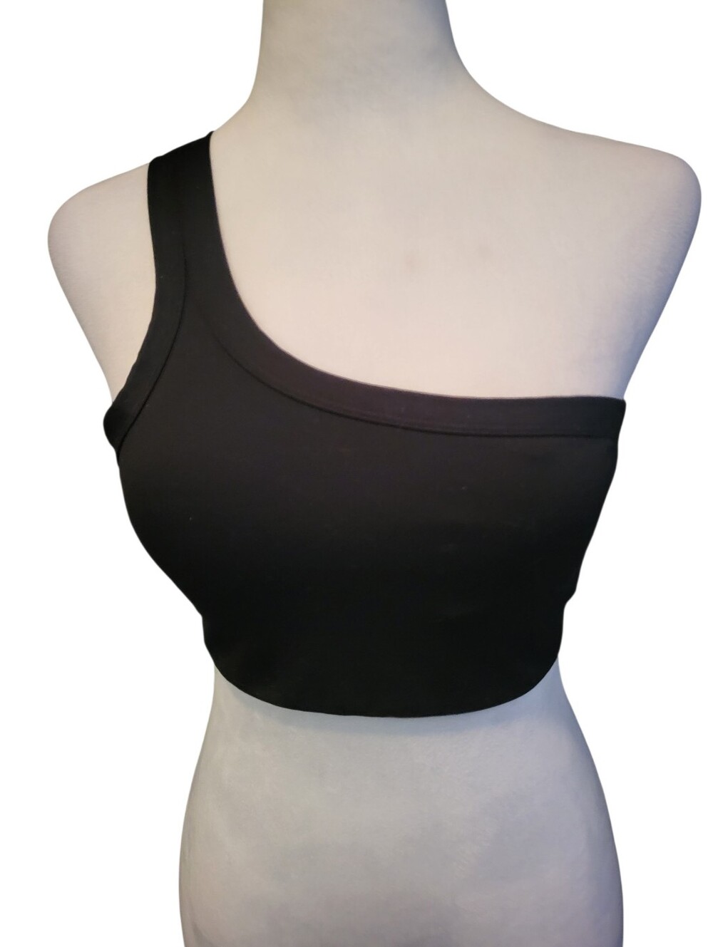 All In Motion Single Shoulder Crop Bralette Black sz M